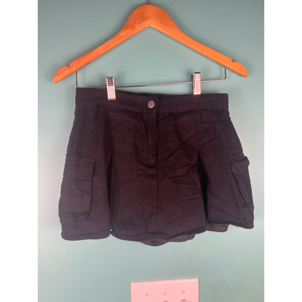 Vestique Black Cargo Mini Skort Size M | Utility Pocket Skirt Shorts - Picture 1 of 6